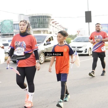 Runner Photo 6030166