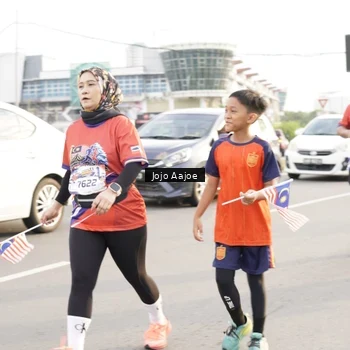 Runner Photo 6030167