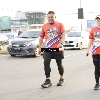 Runner Photo 6030172