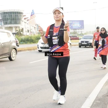 Runner Photo 6030189