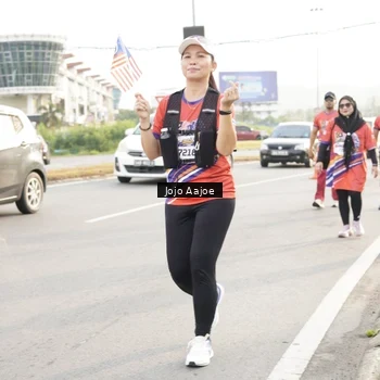 Runner Photo 6030191