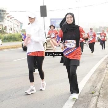 Runner Photo 6030220