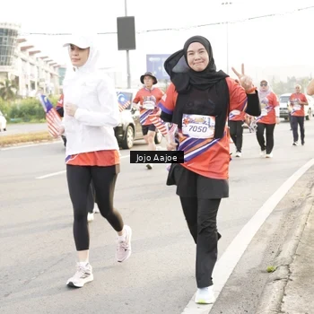 Runner Photo 6030221