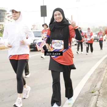 Runner Photo 6030225
