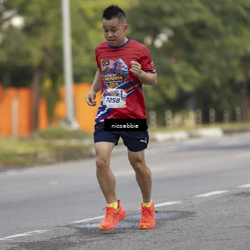 Runner Photo 6030258