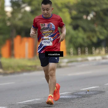 Runner Photo 6030259