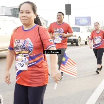 Runner Photo 6030276