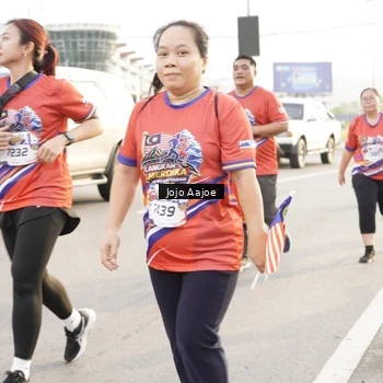 Runner Photo 6030277
