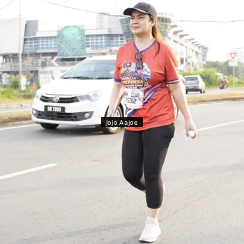 Runner Photo 6030312