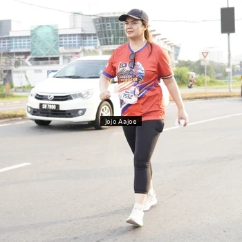 Runner Photo 6030313