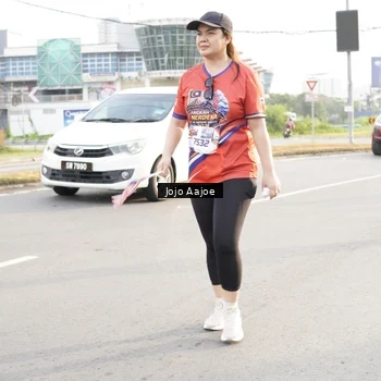 Runner Photo 6030314