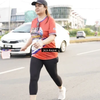 Runner Photo 6030315