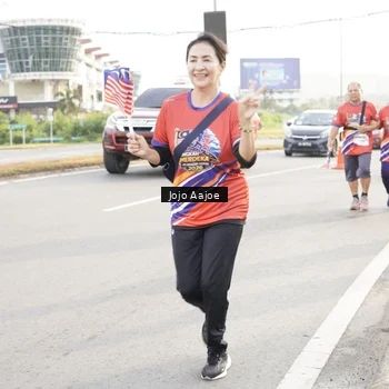 Runner Photo 6030326