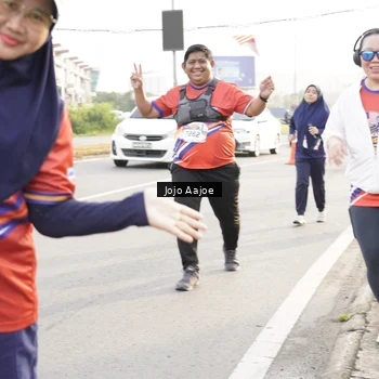 Runner Photo 6030378