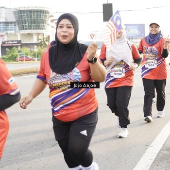 Runner Photo 6030538