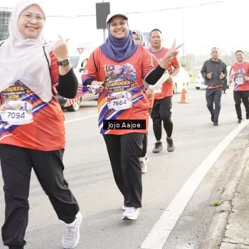 Runner Photo 6030545