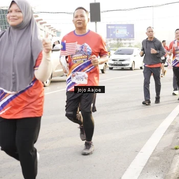 Runner Photo 6030554