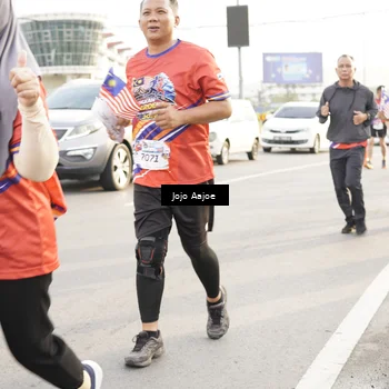 Runner Photo 6030563