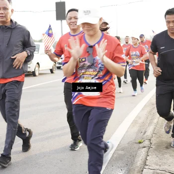 Runner Photo 6030579