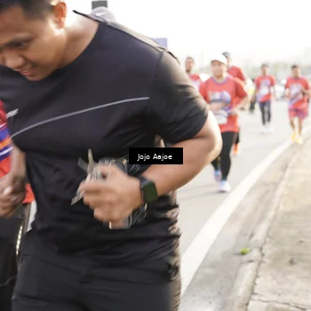 Runner Photo 6030584