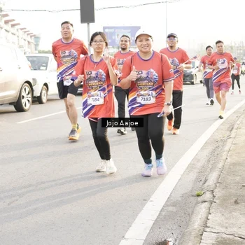 Runner Photo 6030593