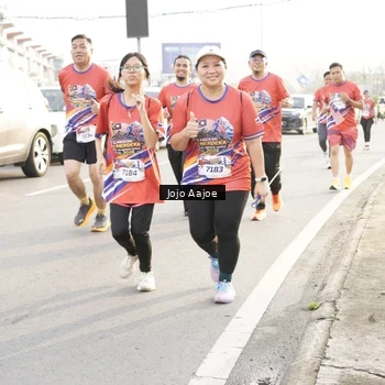 Runner Photo 6030595