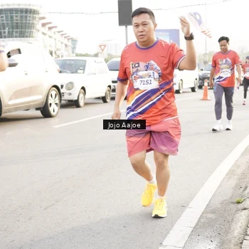 Runner Photo 6030613