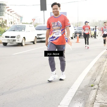 Runner Photo 6030617