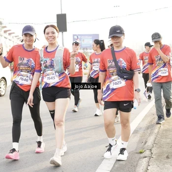 Runner Photo 6030632