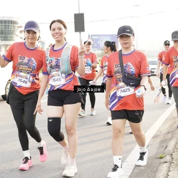 Runner Photo 6030636
