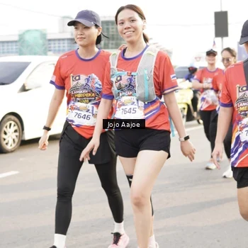 Runner Photo 6030638