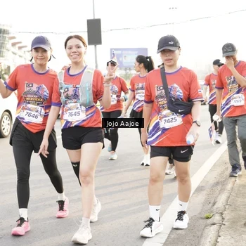 Runner Photo 6030640