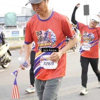 Runner Photo 6030648