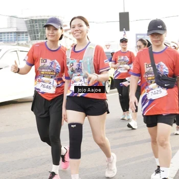 Runner Photo 6030650