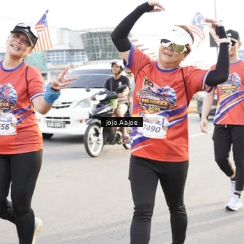 Runner Photo 6030652