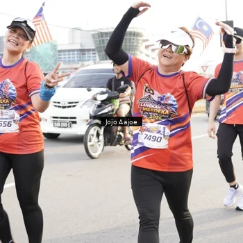 Runner Photo 6030654