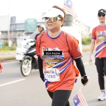 Runner Photo 6030655