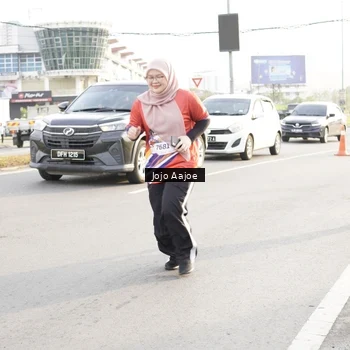 Runner Photo 6030664