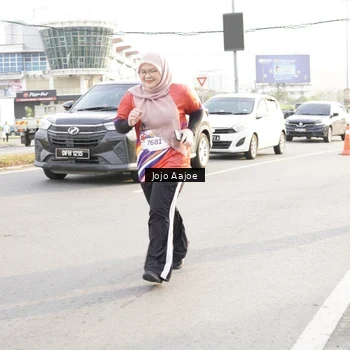 Runner Photo 6030670