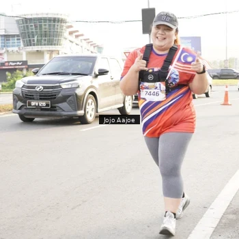 Runner Photo 6030676