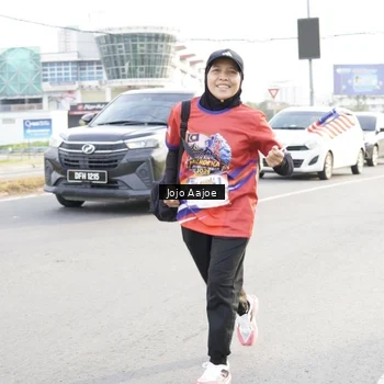 Runner Photo 6030699