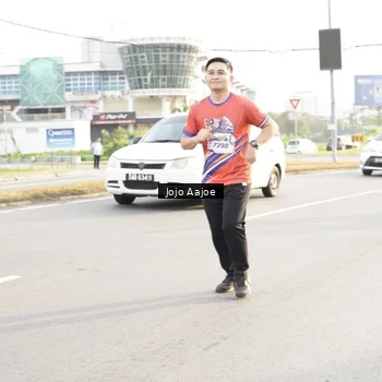 Runner Photo 6030705