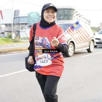 Runner Photo 6030708