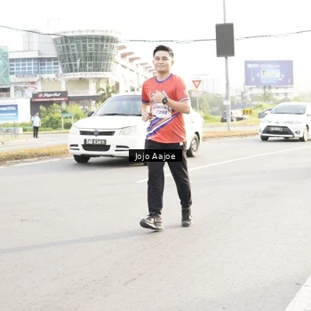 Runner Photo 6030714