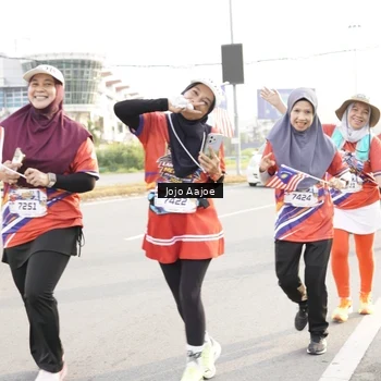 Runner Photo 6030729
