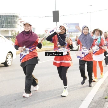 Runner Photo 6030731