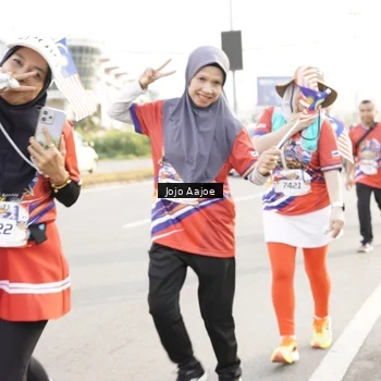 Runner Photo 6030735