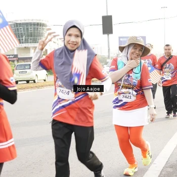 Runner Photo 6030741