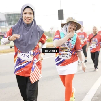 Runner Photo 6030742
