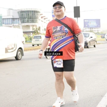 Runner Photo 6030769